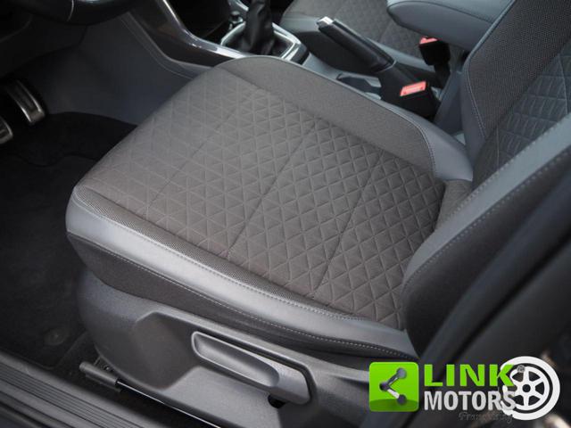 VOLKSWAGEN T-Cross usata 30