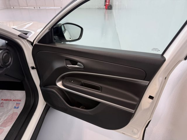 JEEP Avenger usata 28