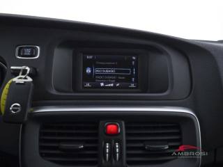 VOLVO V40 Cross Country usata 13