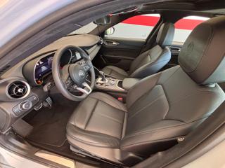 ALFA ROMEO Giulia usata, con Leve al volante