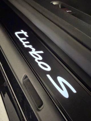 PORSCHE 992 usata, con Interni in pelle