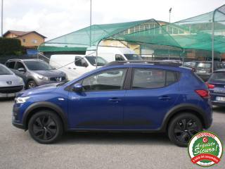 DACIA Sandero usata, con Autoradio