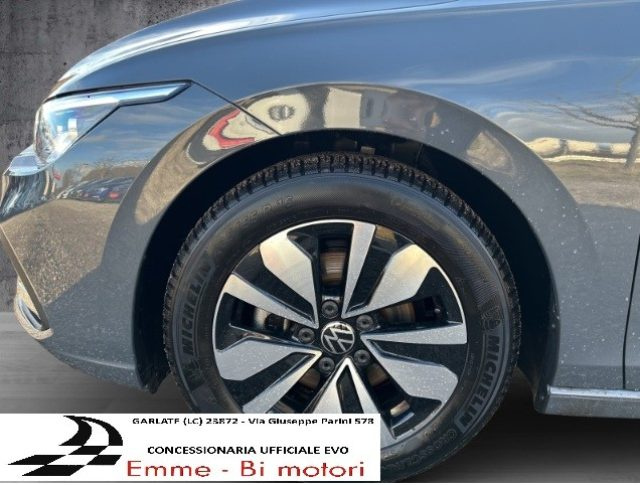 VOLKSWAGEN Golf usata, con Autoradio