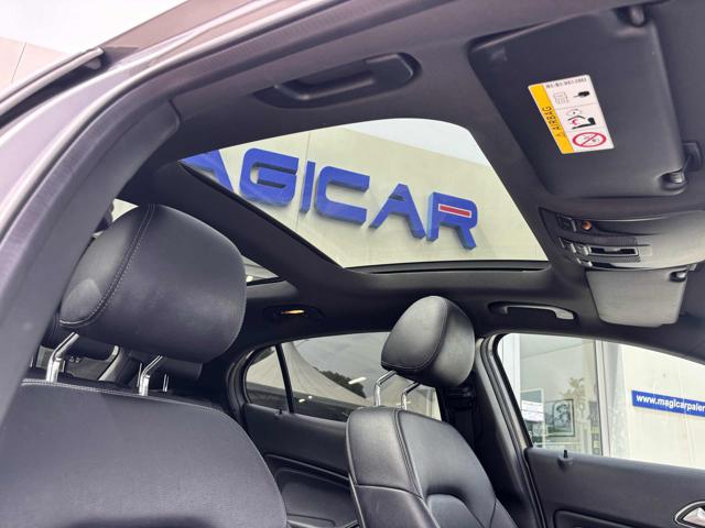 MERCEDES-BENZ GLA 200 usata, con Interni in pelle