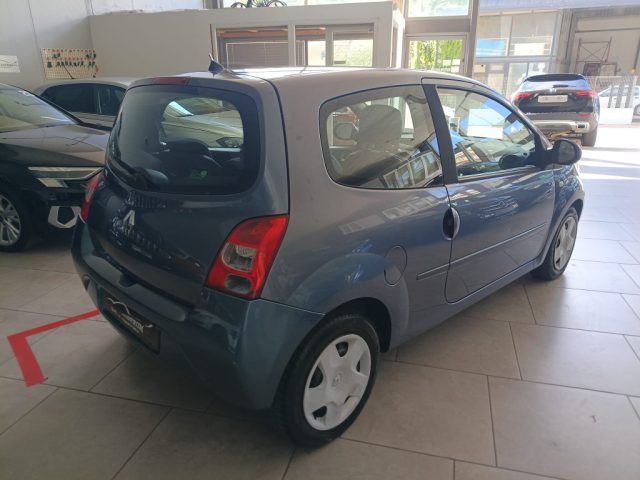 RENAULT Twingo usata, con Airbag laterali