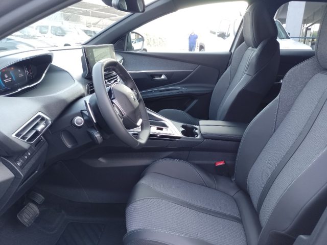 PEUGEOT 3008 usata, con Cerchi in lega
