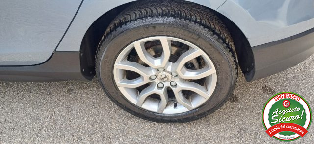 VOLVO V40 Cross Country usata, con Fendinebbia