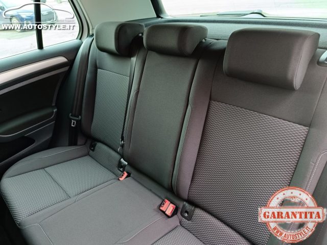VOLKSWAGEN Golf usata 81