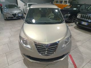 LANCIA Ypsilon usata, con ESP