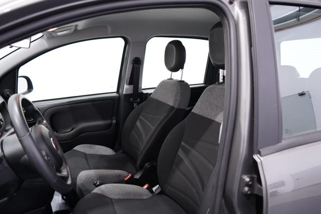 FIAT New Panda usata 9