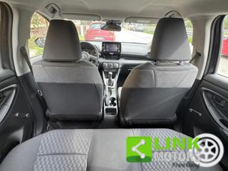 TOYOTA Yaris usata 21