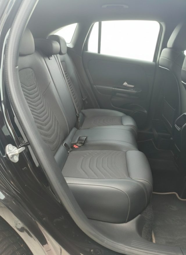 MERCEDES-BENZ GLA 250 usata, con Sistema di navigazione