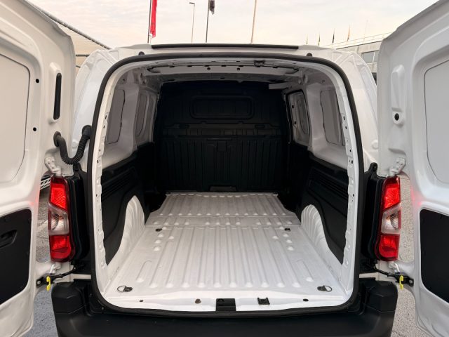 FIAT Doblo usata, con USB