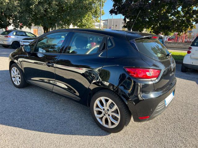 RENAULT Clio usata, con Alzacristalli elettrici
