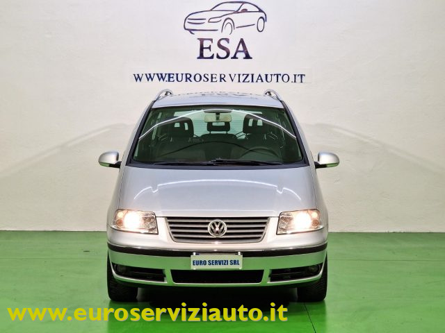 VOLKSWAGEN Sharan usata, con Autoradio