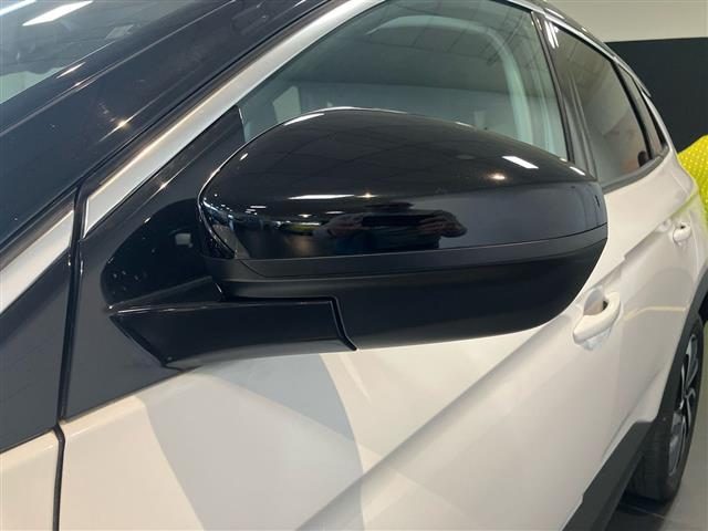 OPEL Grandland X usata, con Sensori di parcheggio anteriori