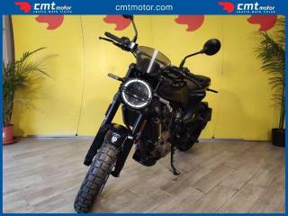 HUSQVARNA Svartpilen 401 usata 1