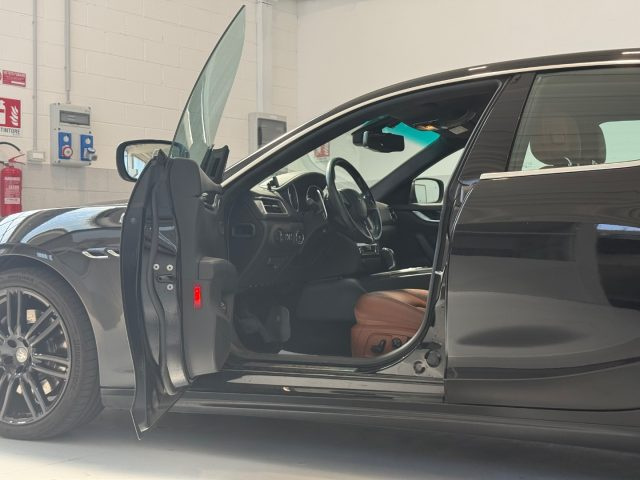 MASERATI Ghibli usata, con Fendinebbia