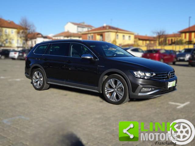 VOLKSWAGEN Passat Alltrack usata, con Cruise Control