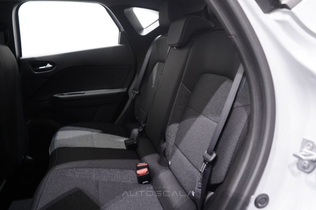 RENAULT Captur usata, con Airbag testa