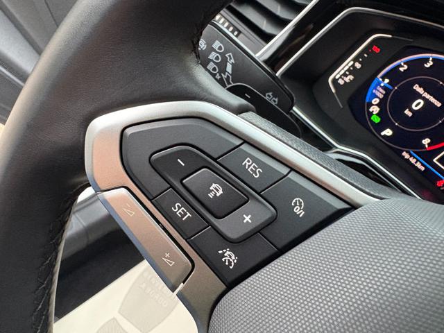 VOLKSWAGEN Taigo usata, con Sedile posteriore sdoppiato