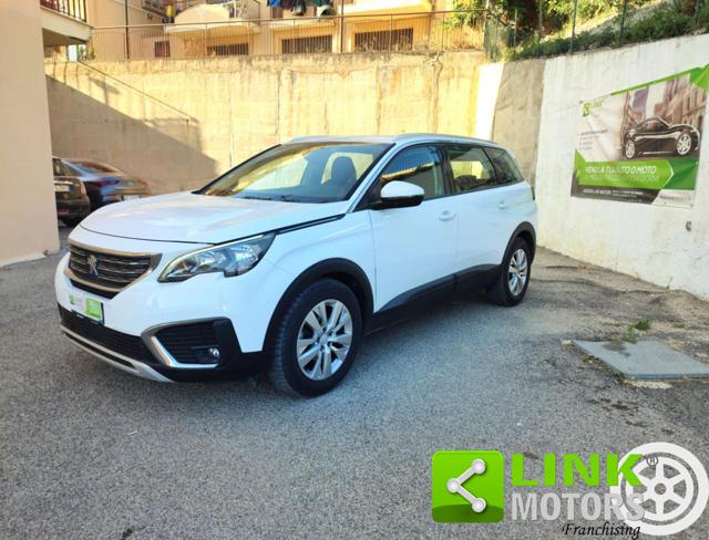 PEUGEOT 5008 usata, con Airbag laterali