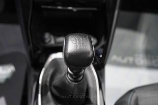 PEUGEOT 2008 usata, con Sistema di navigazione