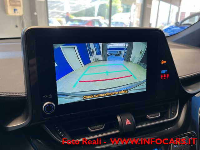 TOYOTA C-HR usata, con Park Distance Control