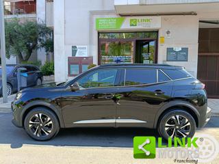PEUGEOT 2008 usata, con Sedili sportivi