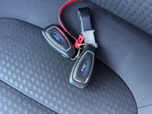 FORD Kuga usata, con Sensori di parcheggio posteriori