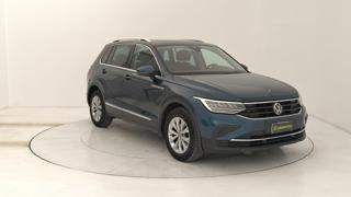 VOLKSWAGEN Tiguan usata, con Boardcomputer