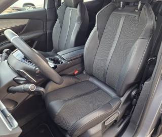 PEUGEOT 3008 usata, con Climatizzatore