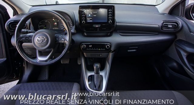 TOYOTA Yaris usata 6