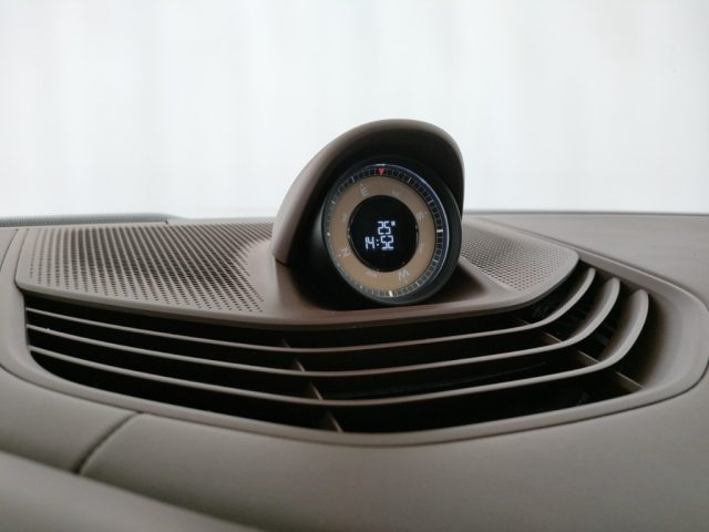 PORSCHE Taycan usata, con Trazione integrale