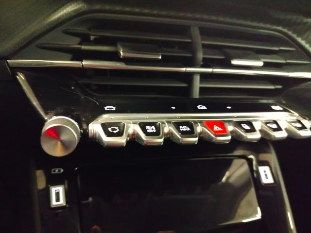 PEUGEOT 208 usata 25