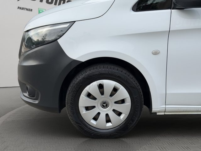 MERCEDES-BENZ Vito usata 18