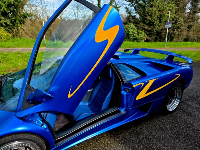 LAMBORGHINI Diablo usata, con Cerchi in lega
