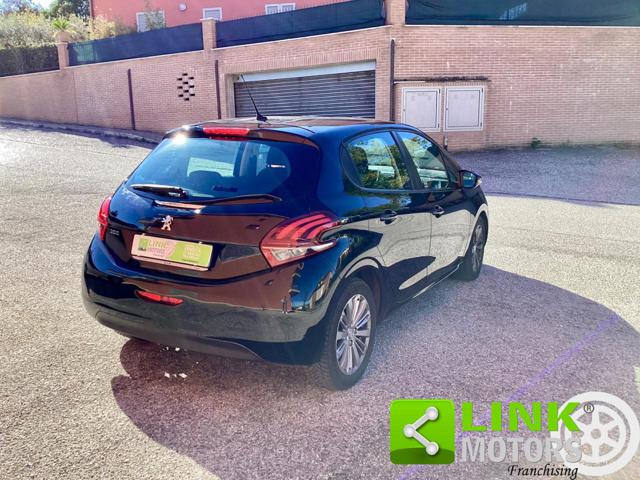 PEUGEOT 208 usata, con Alzacristalli elettrici