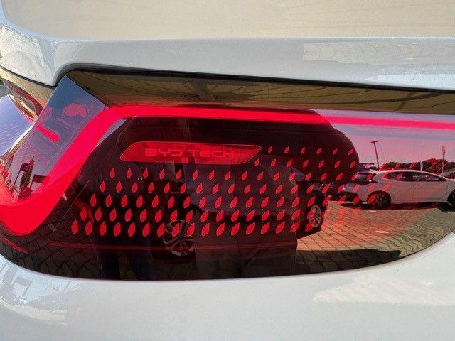 BYD Seal usata, con Sedile posteriore sdoppiato