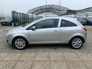 OPEL Corsa usata, con Cerchi in lega