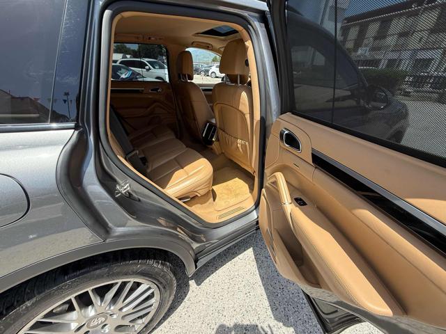 PORSCHE Cayenne usata, con Servosterzo