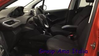 PEUGEOT 208 usata, con Boardcomputer