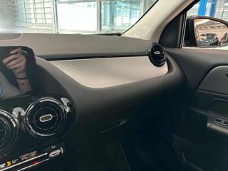 MERCEDES-BENZ GLA 180 usata, con Volante in pelle