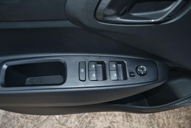 HYUNDAI i10 usata, con Cruise Control