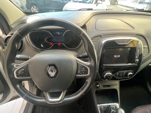 RENAULT Captur usata, con Controllo automatico clima