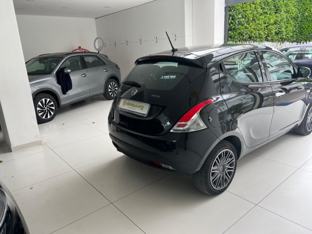 LANCIA Ypsilon usata, con Cronologia tagliandi