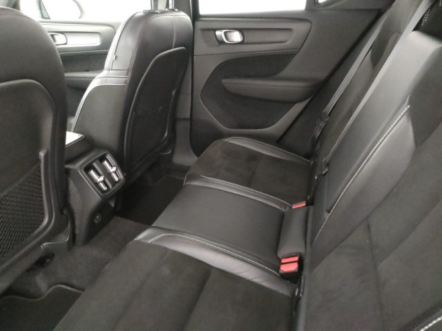 VOLVO XC40 usata, con Climatizzatore