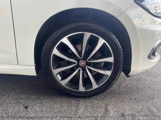 FIAT Tipo usata, con Sensori di parcheggio posteriori