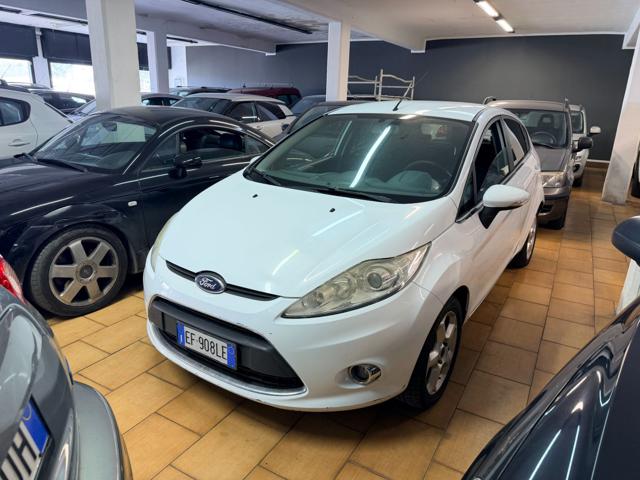 FORD Fiesta usata, con ABS