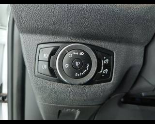 FORD Transit Courier usata, con Bluetooth